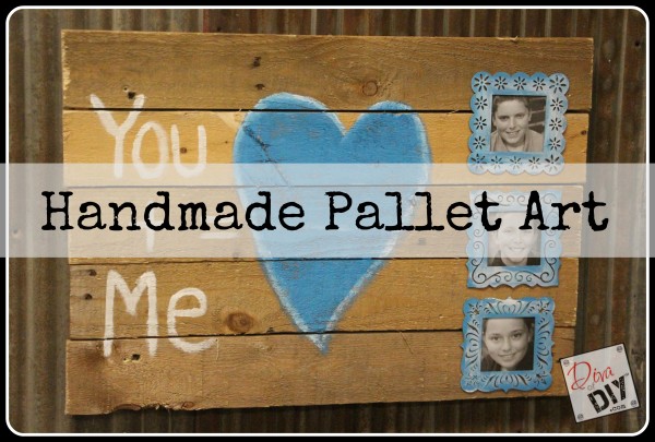 What's not to like about a pallet wood sign? If you're looking for a reclaimed barn wood look this sign is perfect! Great as a Valentine gift or wall decor!
