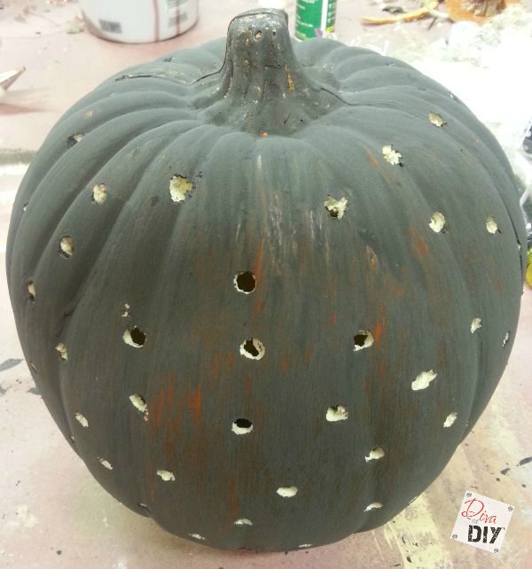 A rustic pumpkin is the perfect addition to your rustic fall decor! Two different finishes with Modern Masters Metal Effects. Then make it into a lantern!