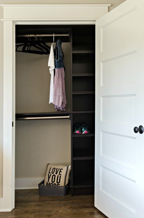 Looking to get organized? With the use of a Woodtrac closet system and pantry shelving you can stay organized all year around! Perfect New Years resolution!