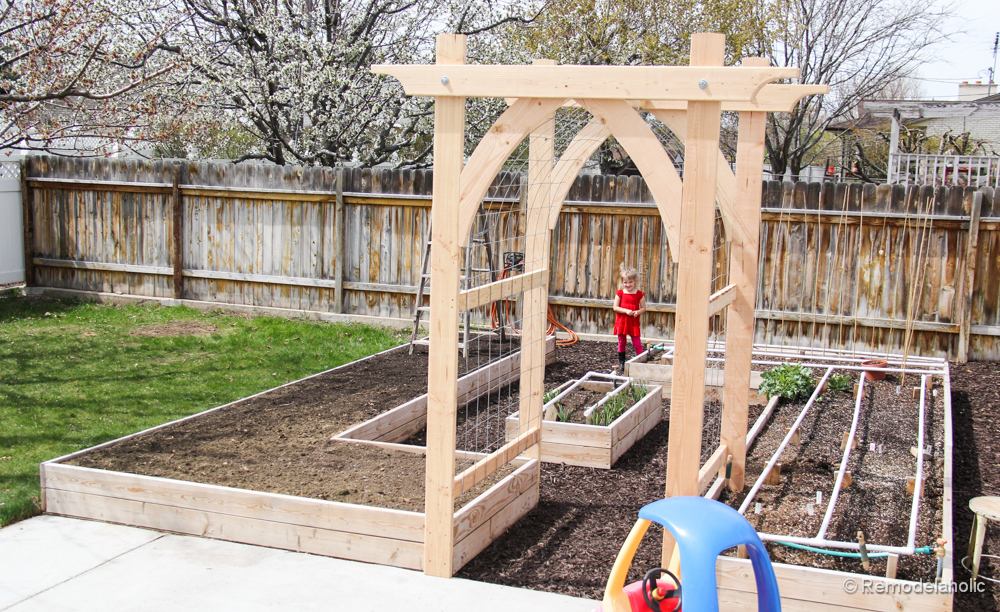 DIY Raised Garden Ideas for Your Summer Garden | Diva of DIY